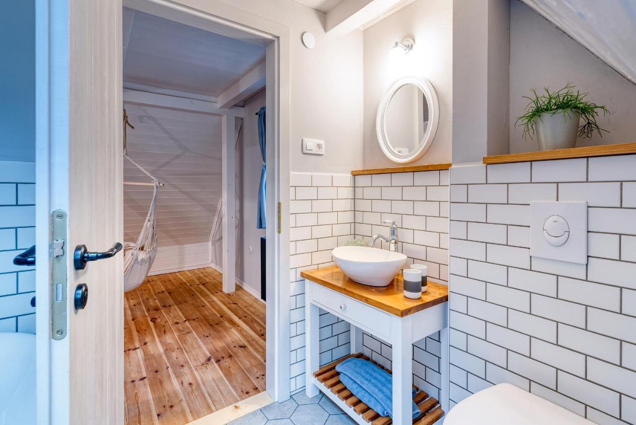 Noszvaj Huset Apartment Bagian luar foto